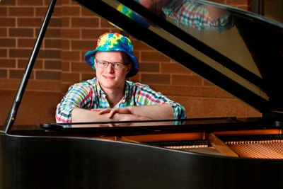 mick_caron_at piano