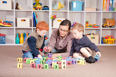 motherplayingwithkids