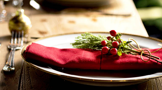 7 Tips to Stay Healthy During Holiday Gatherings