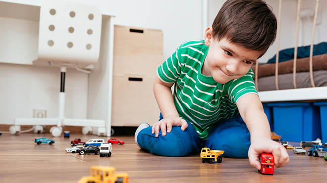 toys: Why kids should not have lots of toys and what to do if