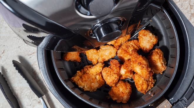 Air Fryer Vs Pressure Cooker: Which One Is Better for YOU?