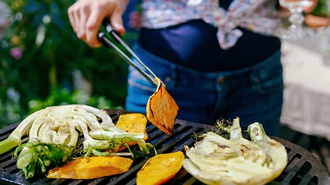 Grilling vegetables