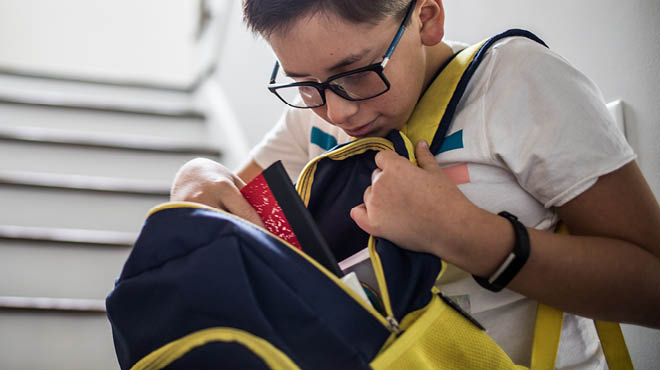 Back to school: How to choose a backpack that won't hurt your kid's back