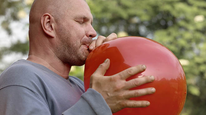 Blowing up balloon