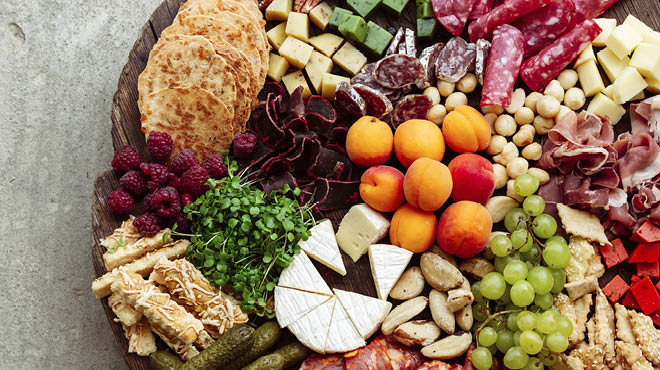 Charcuterie boards and food safety - Mayo Clinic Health System